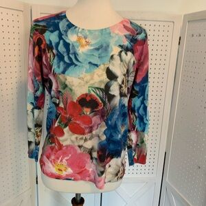 Talbots medium floral lightweight pullover sweater